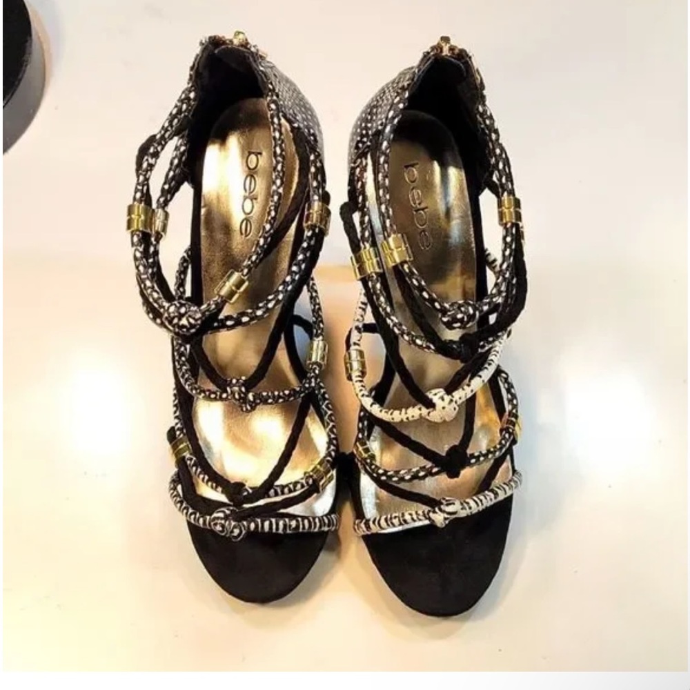 Super Cute Bebe heel. Comfortable and great for the summer time.